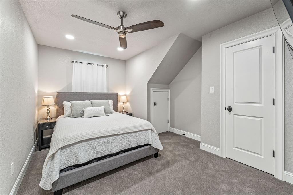 Gaines Bend - Residential