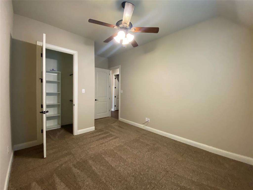 Lakewood Hills Sec 3 - Residential Lease