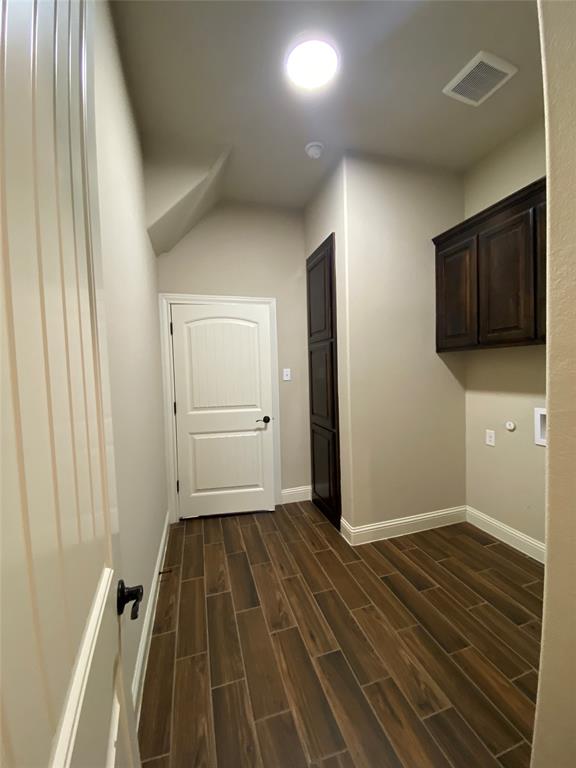 Lakewood Hills Sec 3 - Residential Lease