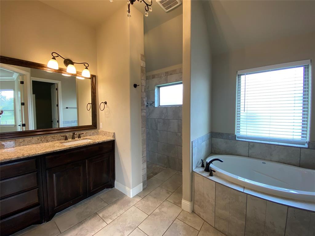 Lakewood Hills Sec 3 - Residential Lease