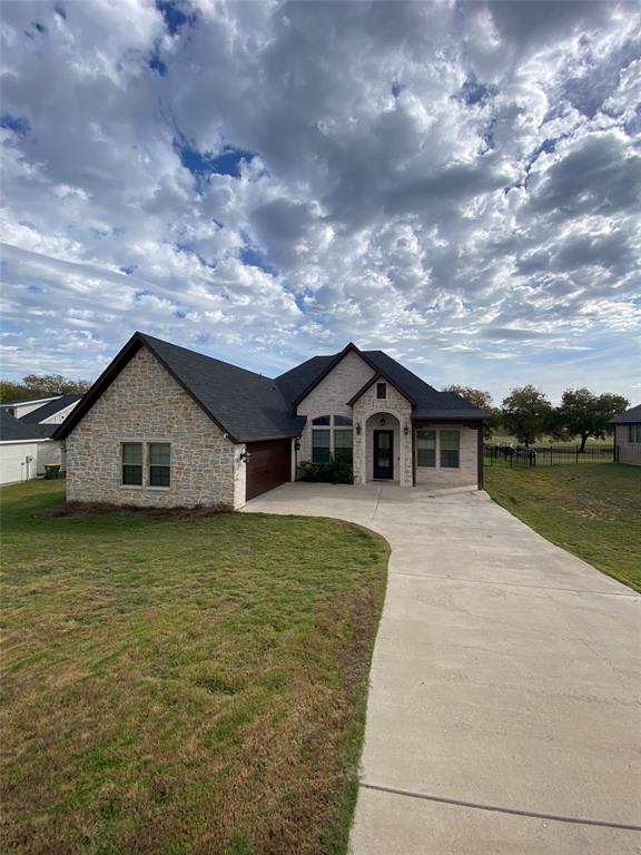 Lakewood Hills Sec 3 - Residential Lease