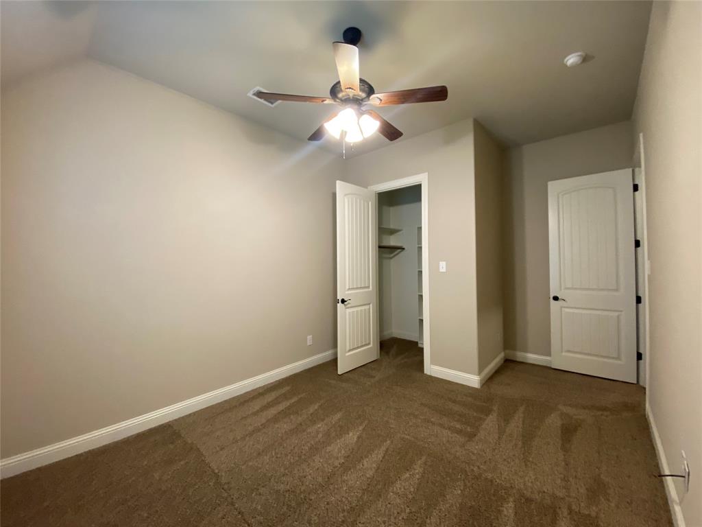 Lakewood Hills Sec 3 - Residential Lease