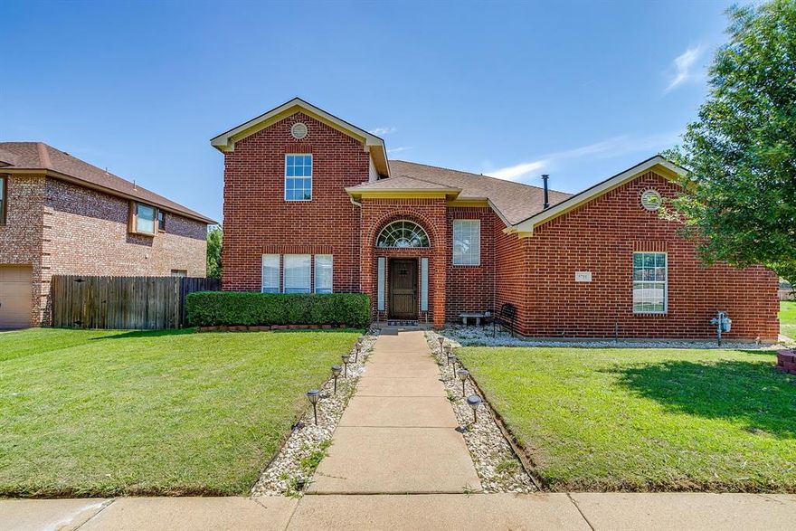 Welcome to this spacious and beautifully maintained 2,529 sq ft home situated on a large corner lot and designed for comfortable living and entertaining! Featuring 4 bedrooms, 2 living areas, and 2 dining areas, this home offers plenty of space for the whole family.
The upgraded kitchen features stainless steel appliances, gas cooking, updated lighting fixtures, and is open to the family room, living room, and backyard, creating the perfect flow for entertaining guests and everyday living. Recent upgrades include a new roof (2025), garage door (2025), front door (2025), new insulation (2025), updated commode and sink in the powder bath (2025), and HVAC replaced in 2021.
The spacious first-floor primary suite offers dual sinks, a relaxing garden tub, separate shower, and a large walk-in closet. Upstairs features spacious secondary bedrooms with nicely sized walk-in closets, a game room, and a convenient Jack-and-Jill bathroom layout, providing comfort and functionality for family or guests. Step outside to enjoy the beautiful large private backyard with a patio, ideal for relaxing outdoors. A standout feature is the impressive 16x16 storage shed, perfect for additional storage. Conveniently located near major highways, schools, shopping, and dining, this lovely home truly has it all!