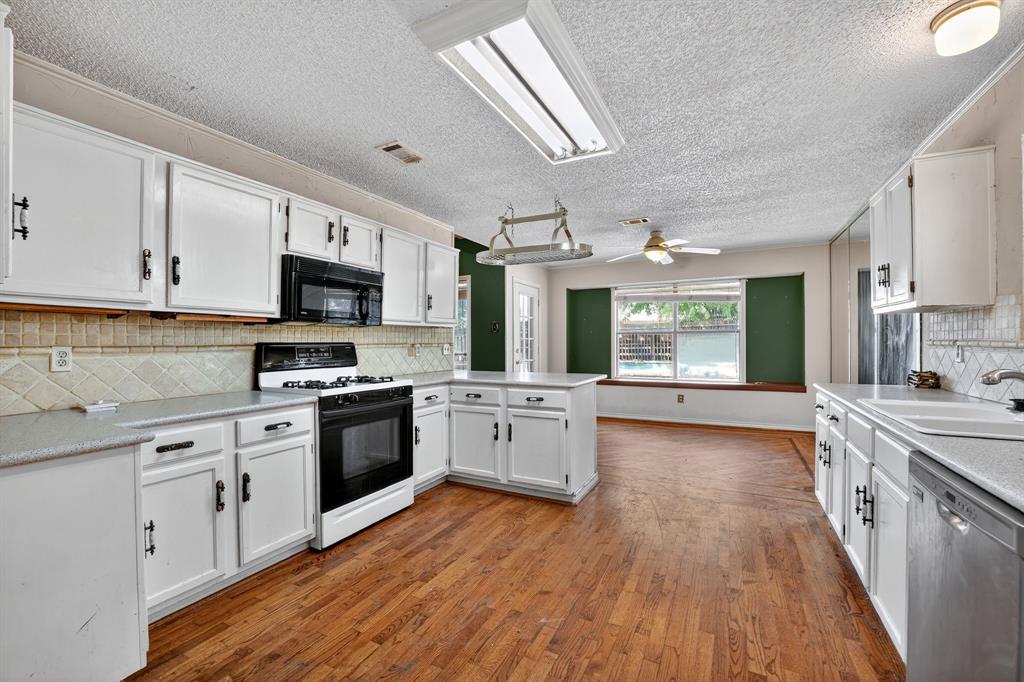 Spinnaker Cove - Residential