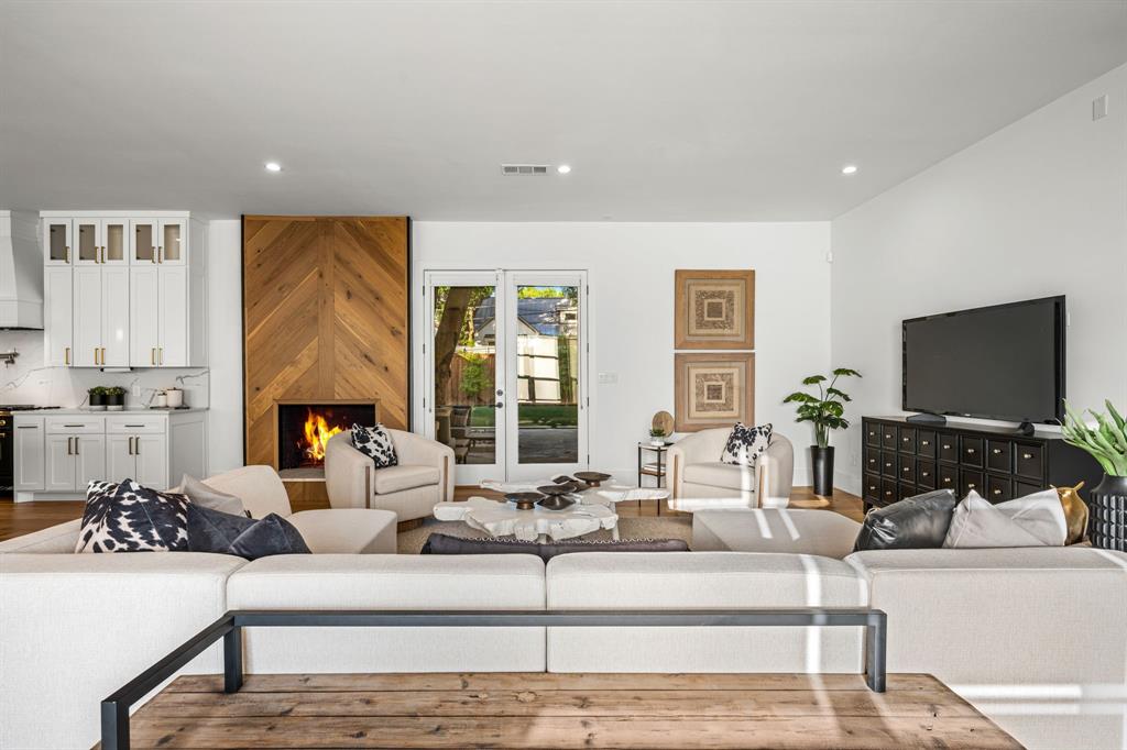 Walnut Hill Park - Residential