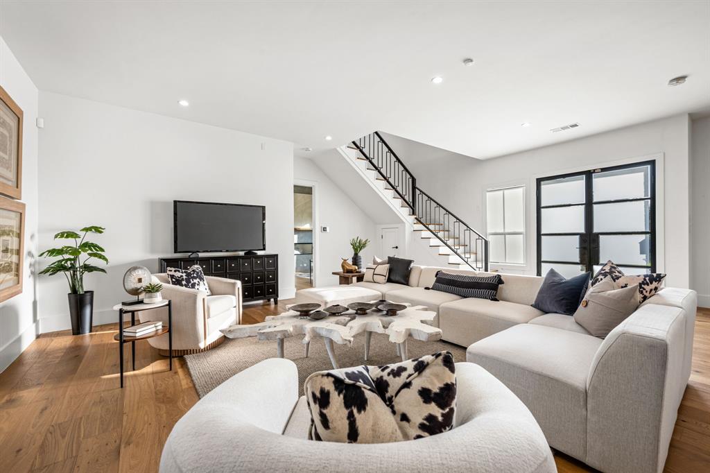 Walnut Hill Park - Residential