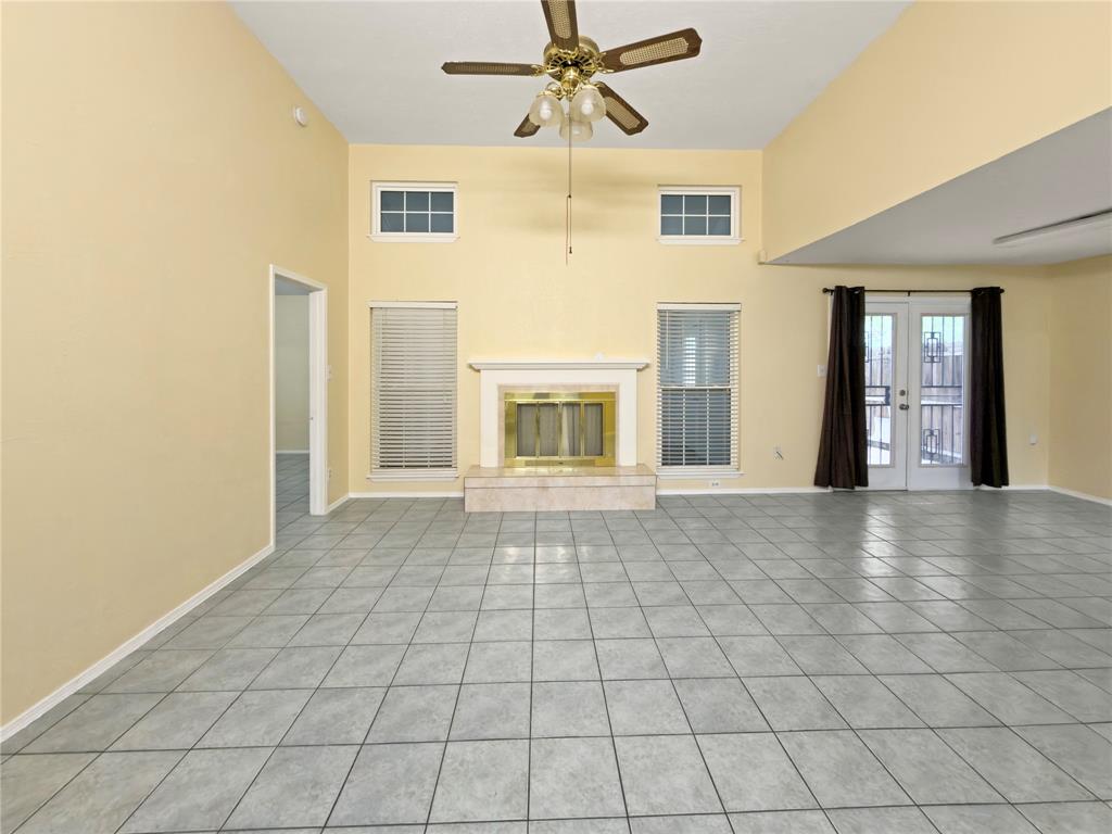 2426 Sutton Drive