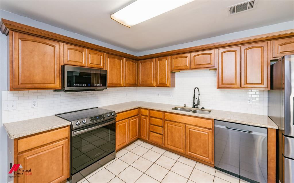 Creekside 01 - Residential