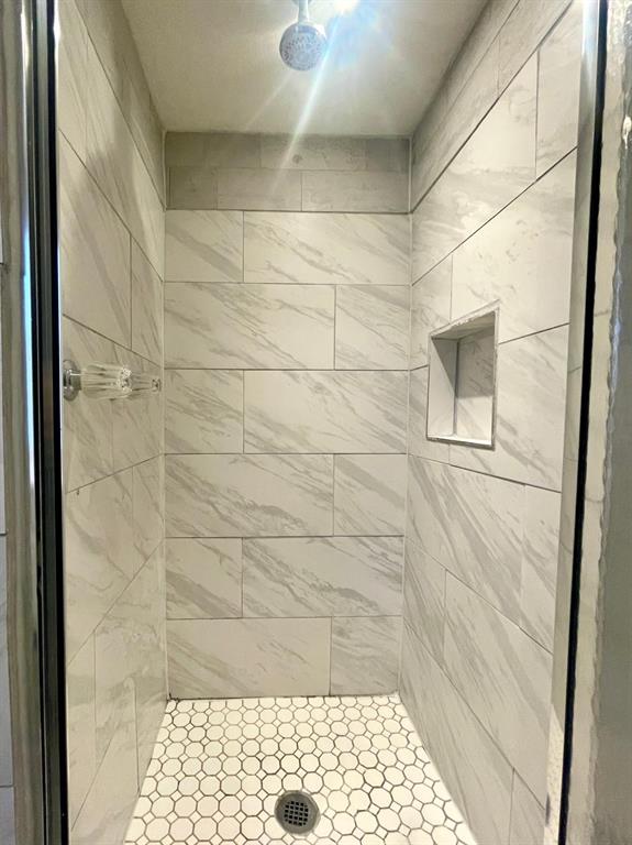 SOUTH SIDE ADDITION - Residential Lease