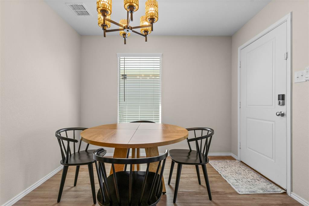 461 Whistlestop Way