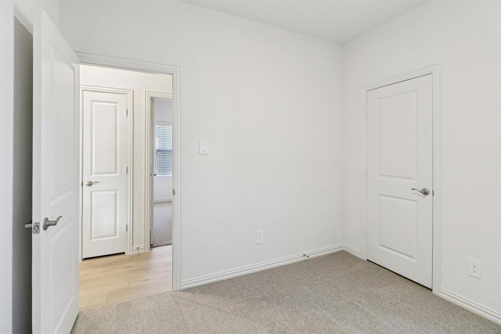 Lakehaven - Residential