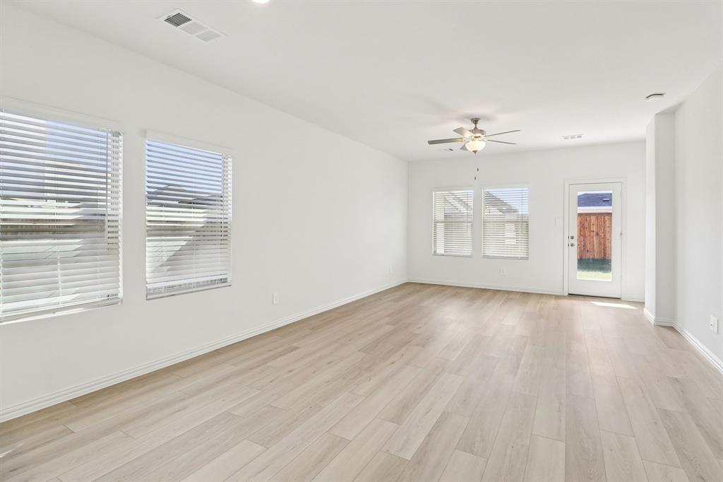 Lakehaven - Residential