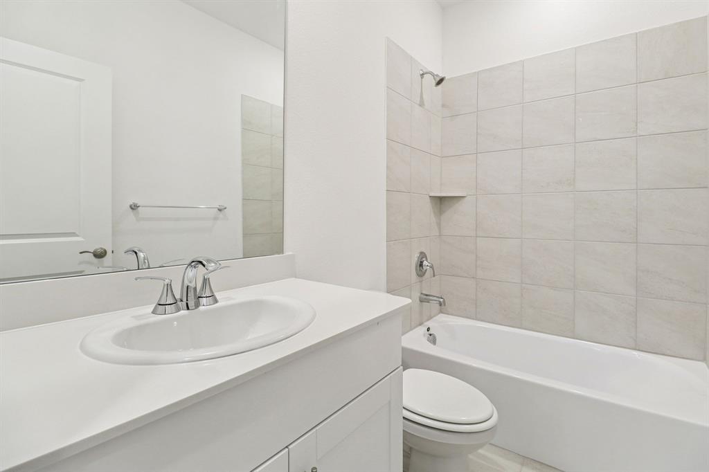 Lakehaven - Residential