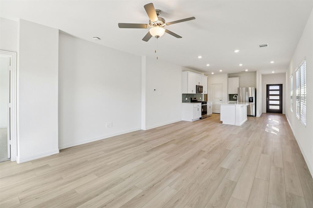 Lakehaven - Residential