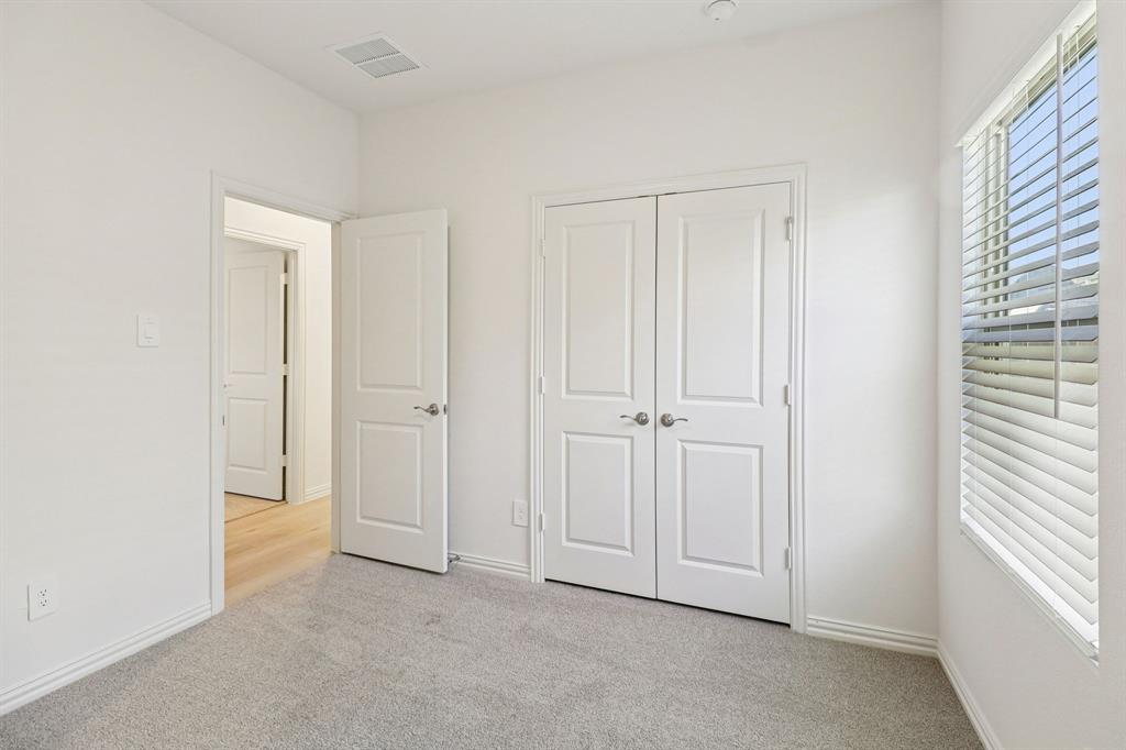 Lakehaven - Residential