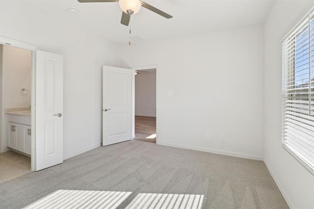 Lakehaven - Residential