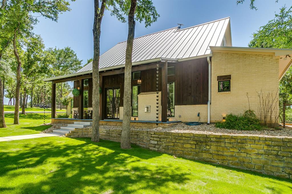 1410 Ellis Road