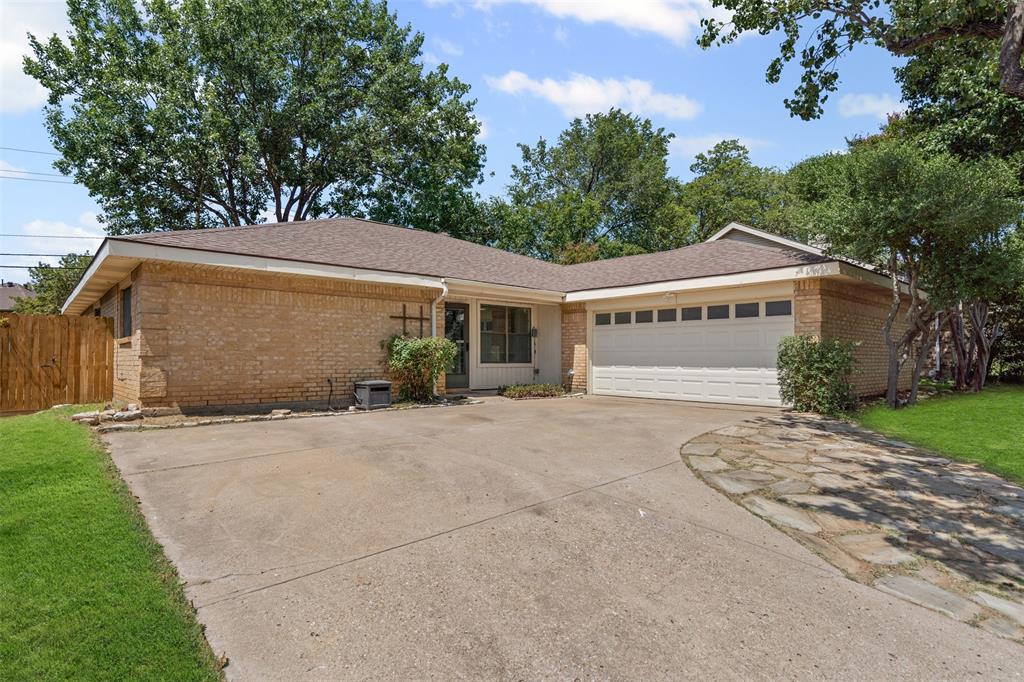 2415 Amber Hill Lane