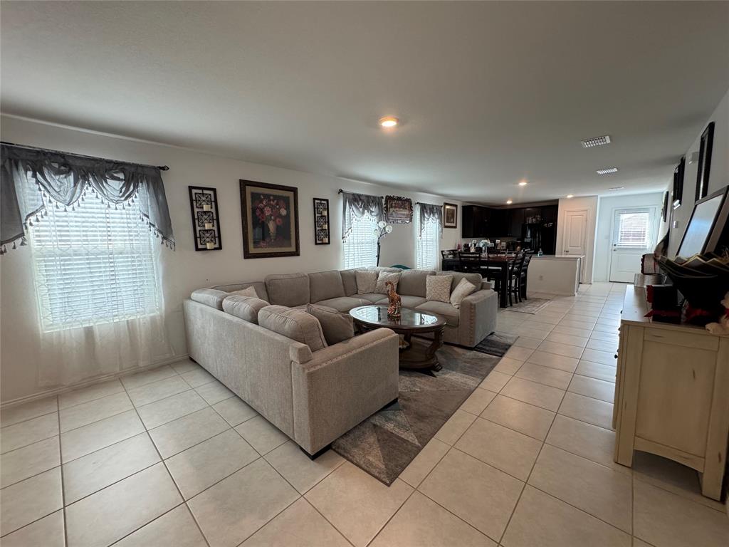 Wildcat Ranch Ph 3 - Residential Lease