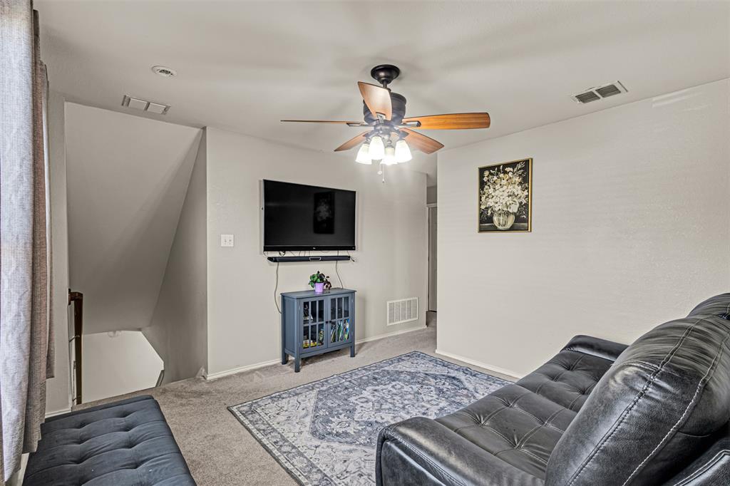 VILLAGES OF WOODLAND SPRINGS W - Residential