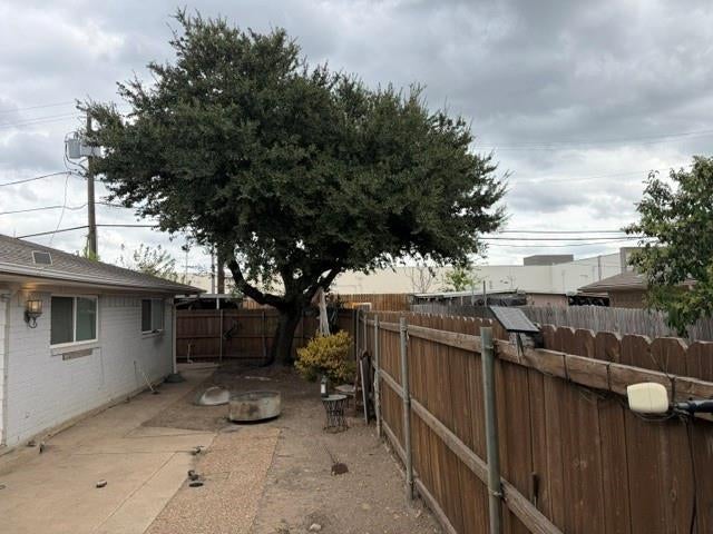 10040 Glenrio Lane