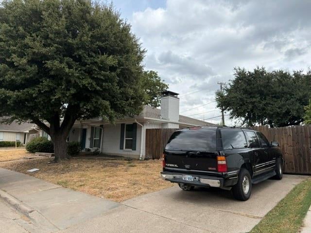 10040 Glenrio Lane