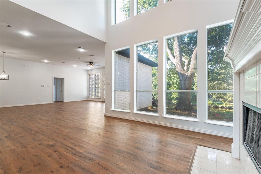 Lochngreen Village Add - Residential