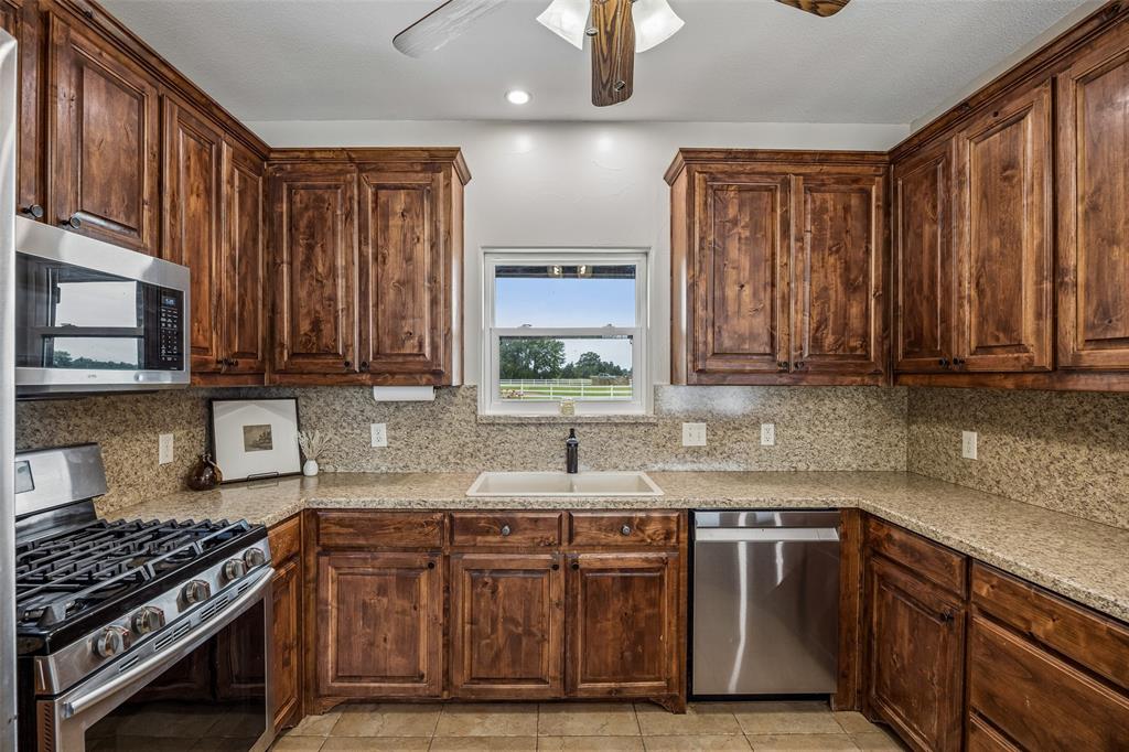 14714 US Highway 377