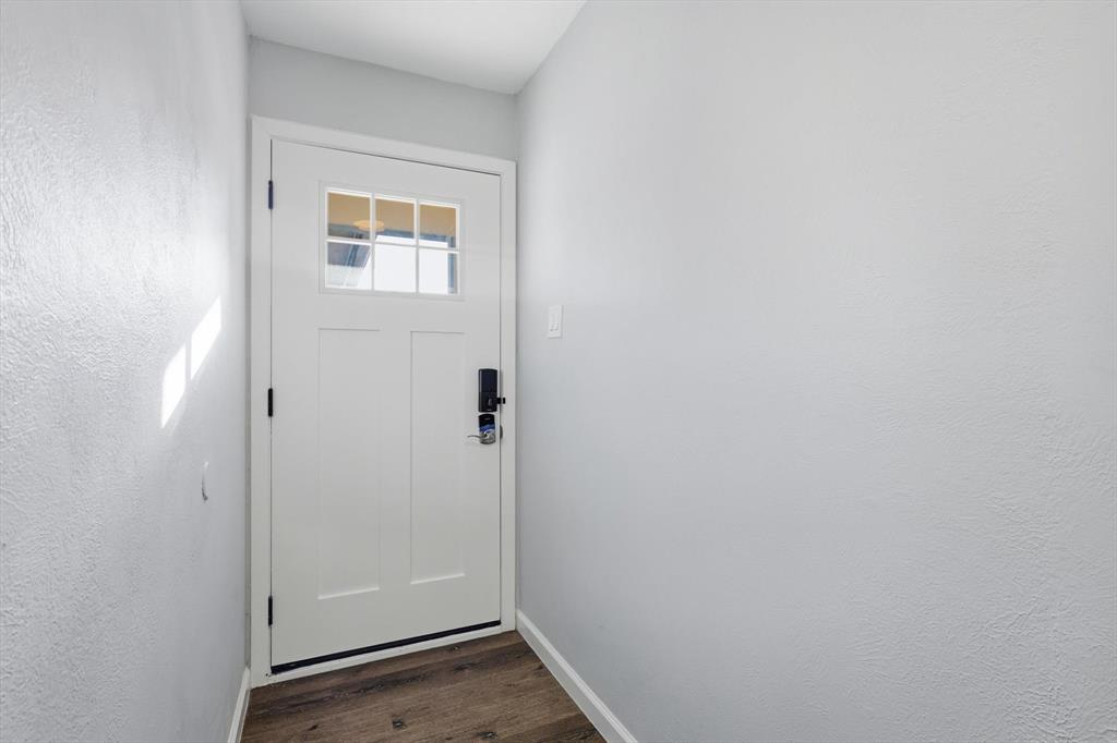 109 N Heights Drive