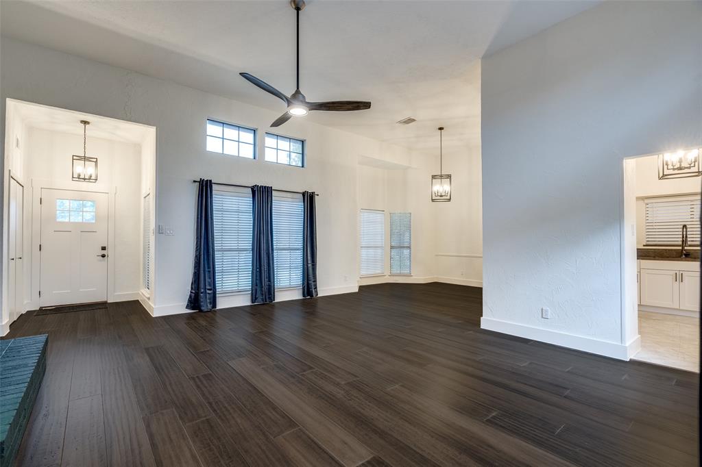4616 Queen Circle
