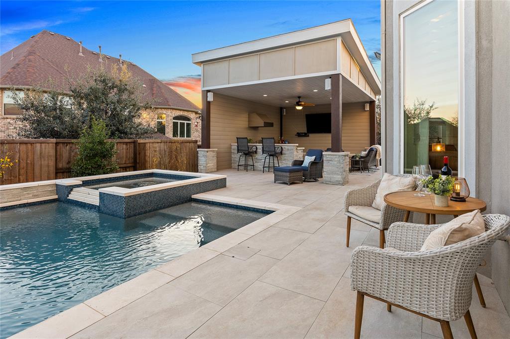 Flower Mound, Texas 76226, United States, 5 Bedrooms Bedrooms, ,5 BathroomsBathrooms,Residential,Active,23224