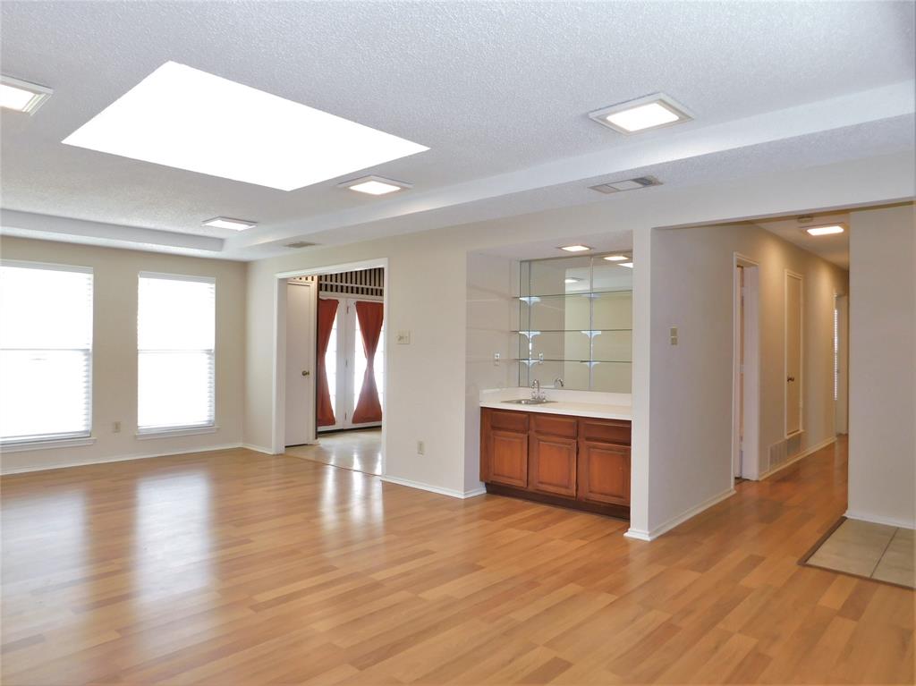2726 Mill Trace