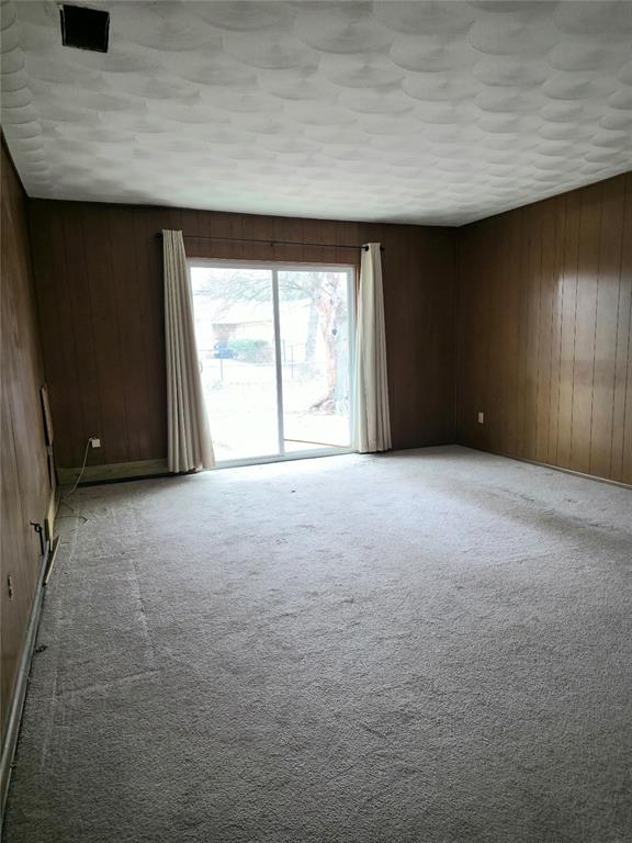 Montclair 02 - Residential