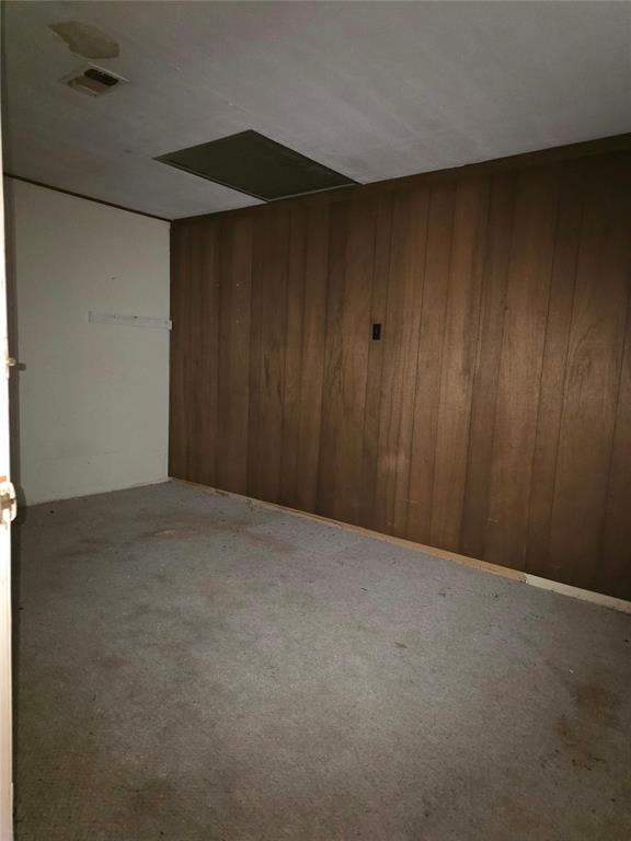 Montclair 02 - Residential