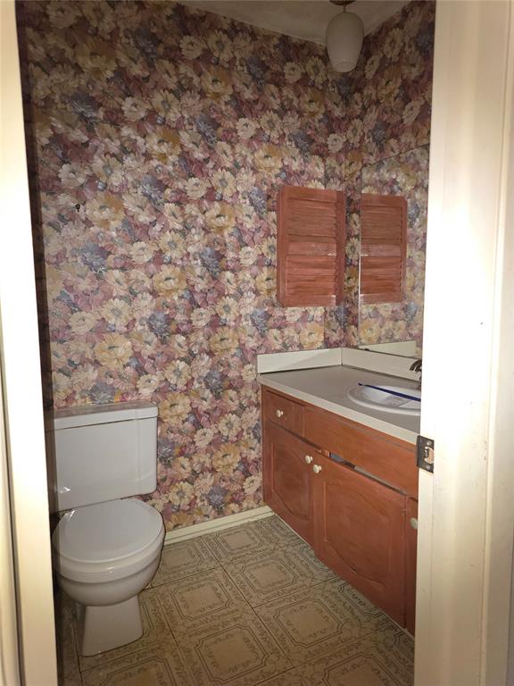 Montclair 02 - Residential