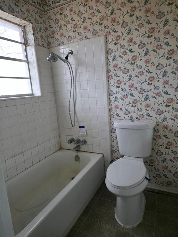 Montclair 02 - Residential