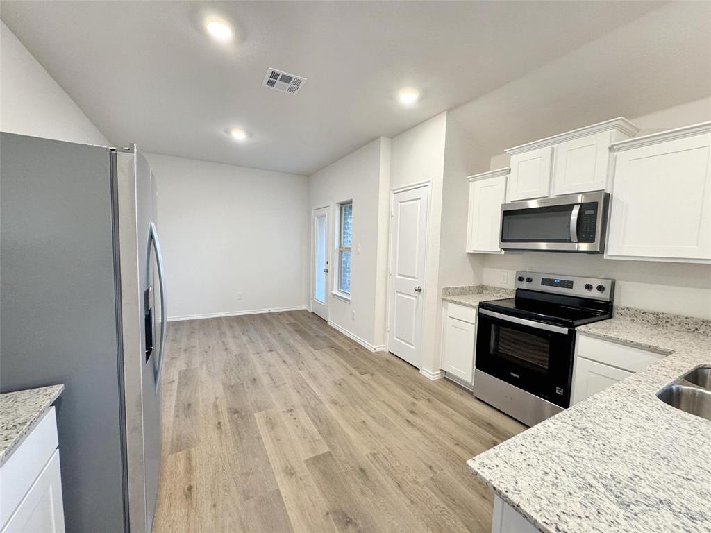 MAGNOLIA PH 10 BLK C L - Residential Lease