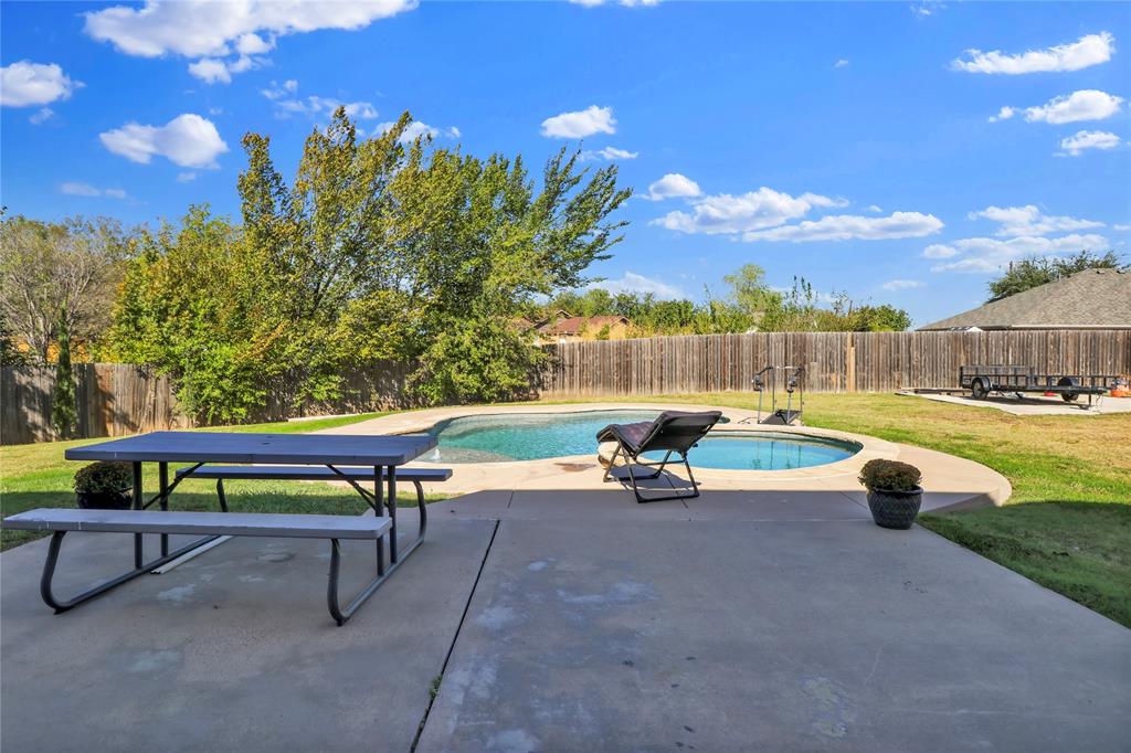 5753 Lionfish Way