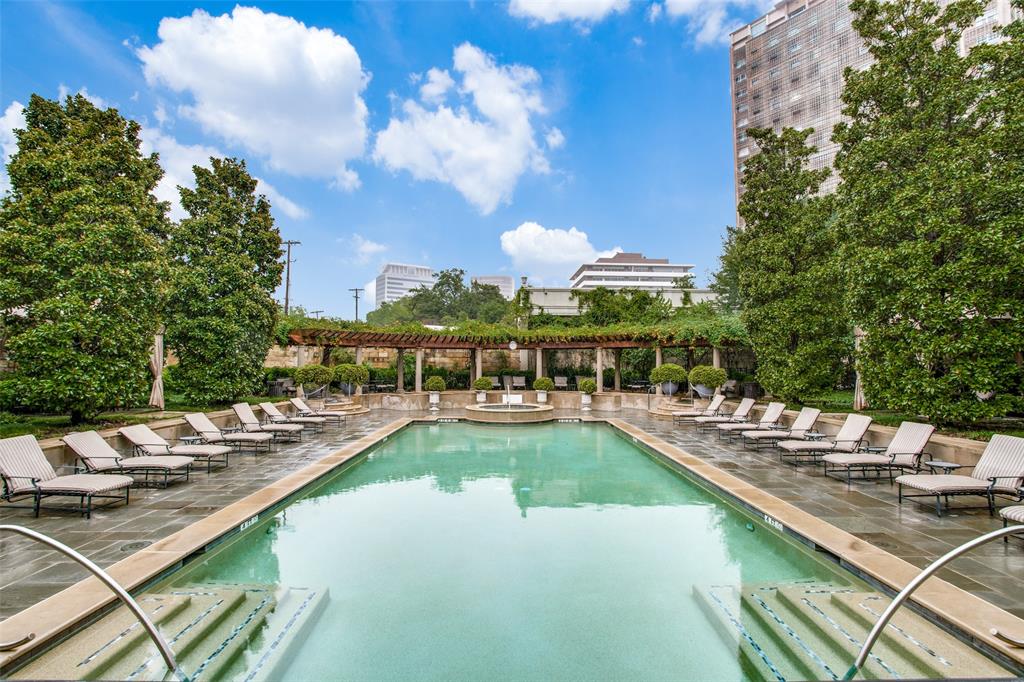 Vendome On Turtle Creek Condo - Residential