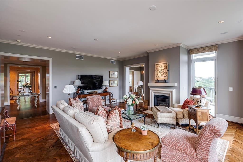 Vendome On Turtle Creek Condo - Residential