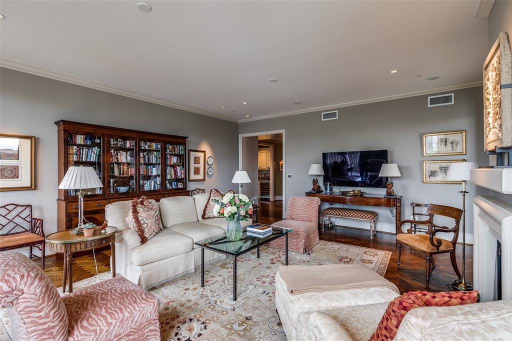 Vendome On Turtle Creek Condo - Residential
