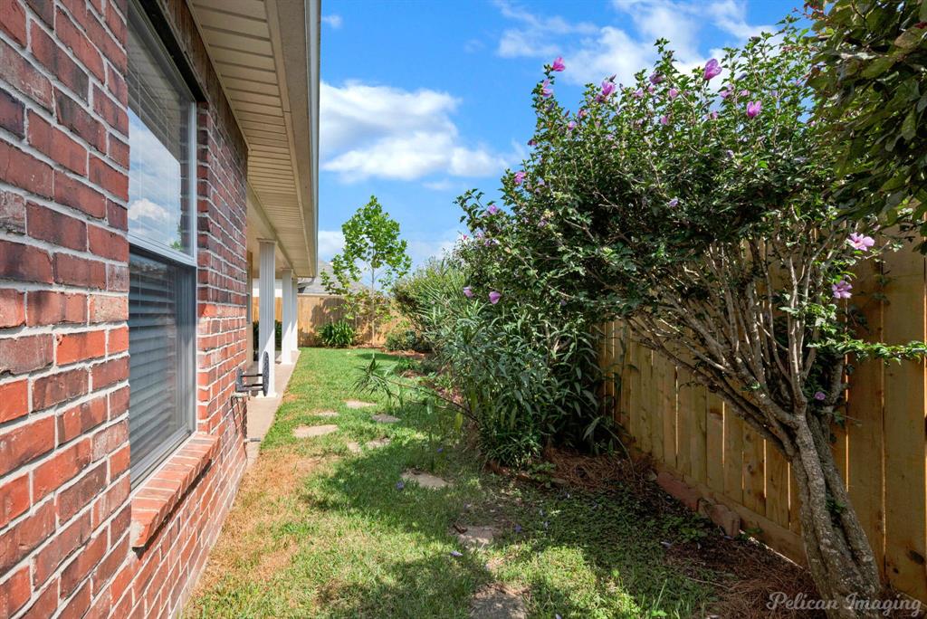 Shreveport, Louisiana 71115, United States, 3 Bedrooms Bedrooms, ,2 BathroomsBathrooms,Residential,Active,206627