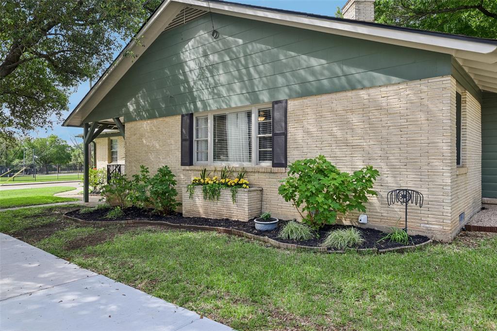 Stevens Park Village - Residential