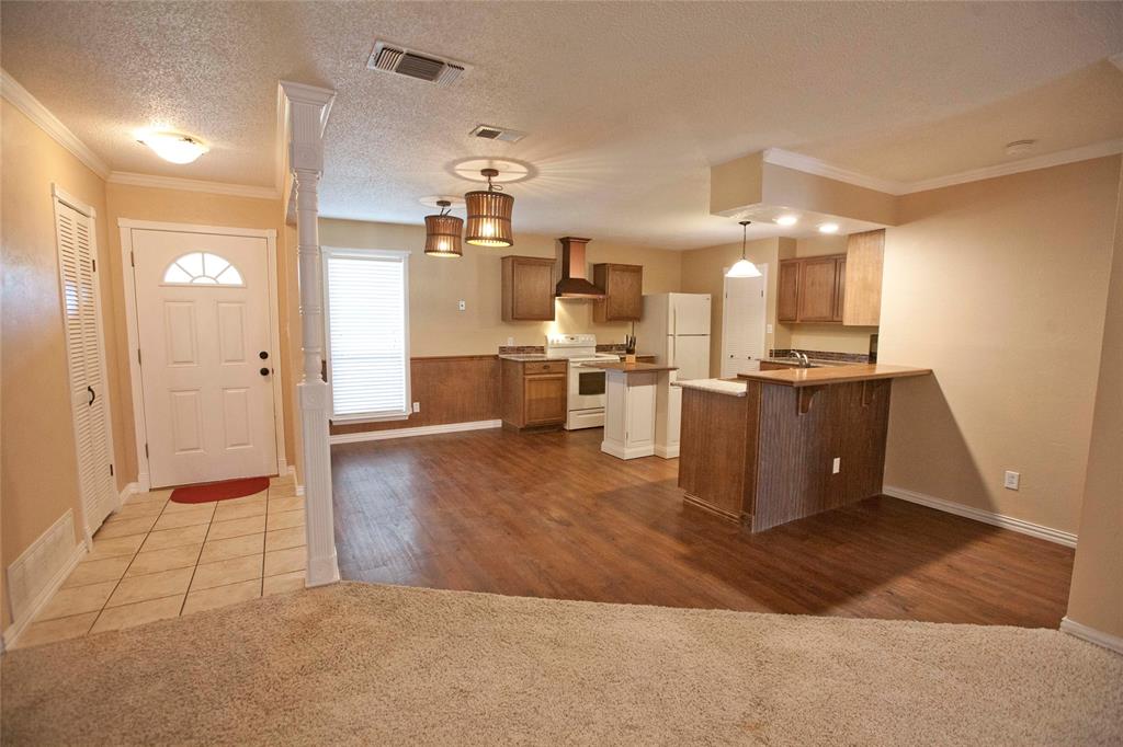 808 Arrow Wood Street