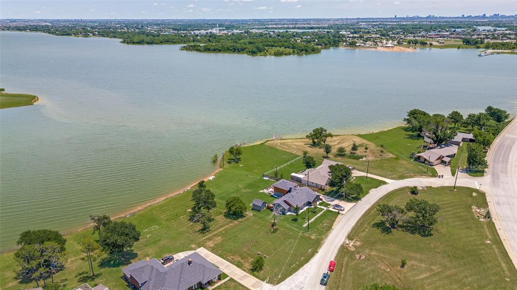 1505 Hillcrest Drive