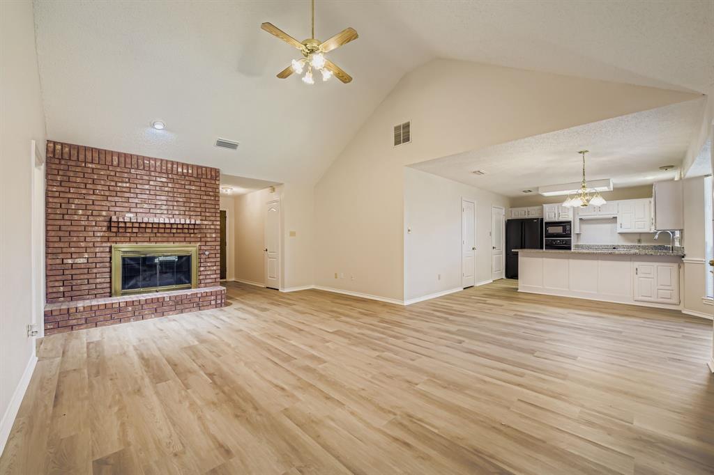 6601 Sunny Hill Drive