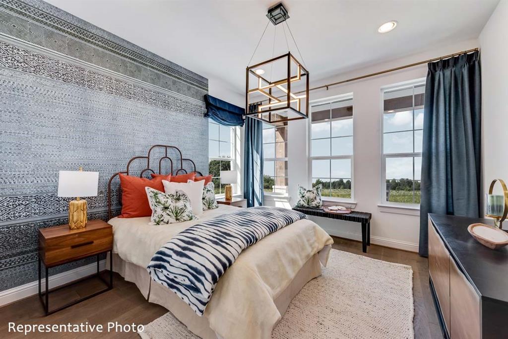 Justin Crossing - Residential