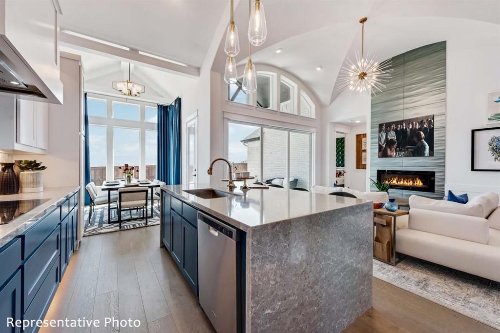 Justin Crossing - Residential