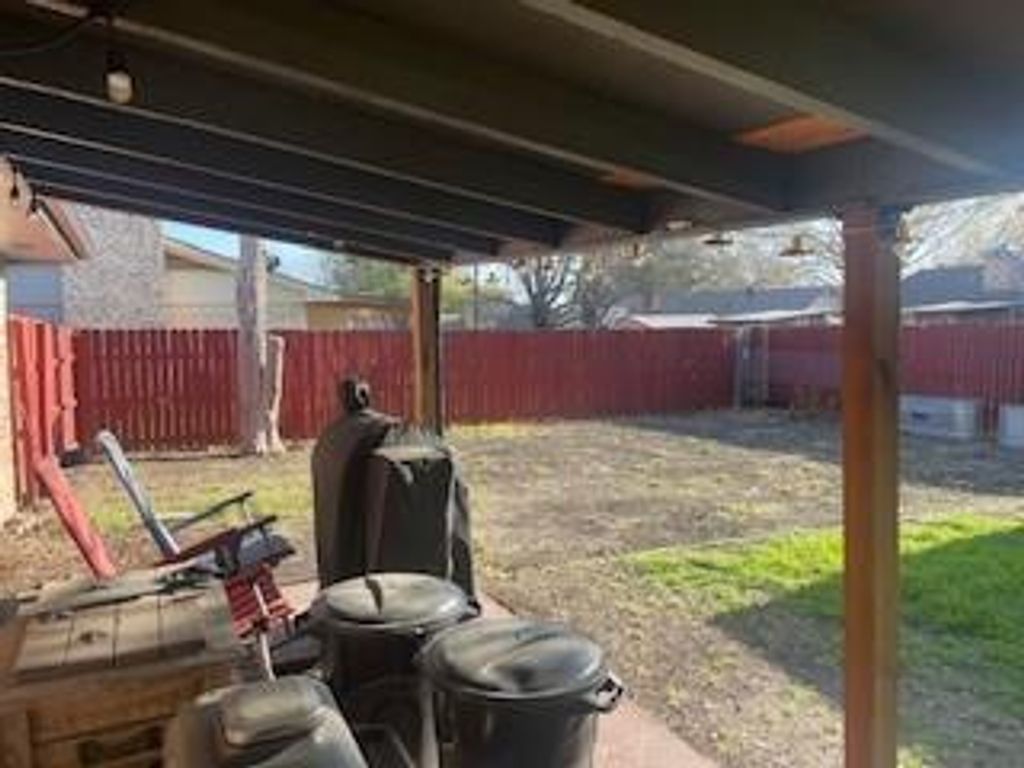 Photo of 3205 Northpoint Road, Sherman, TX 75090 (MLS # 21215305)