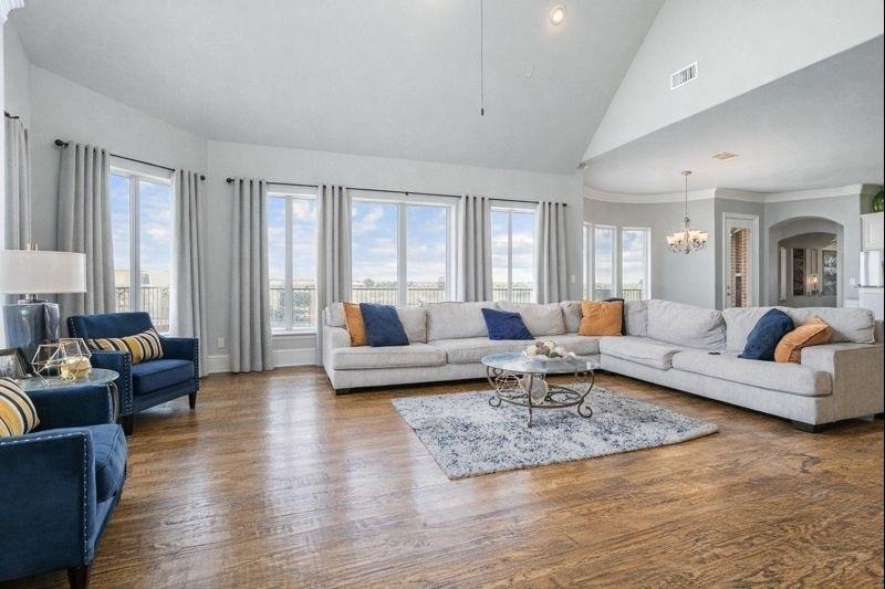 123 Ranch House Road